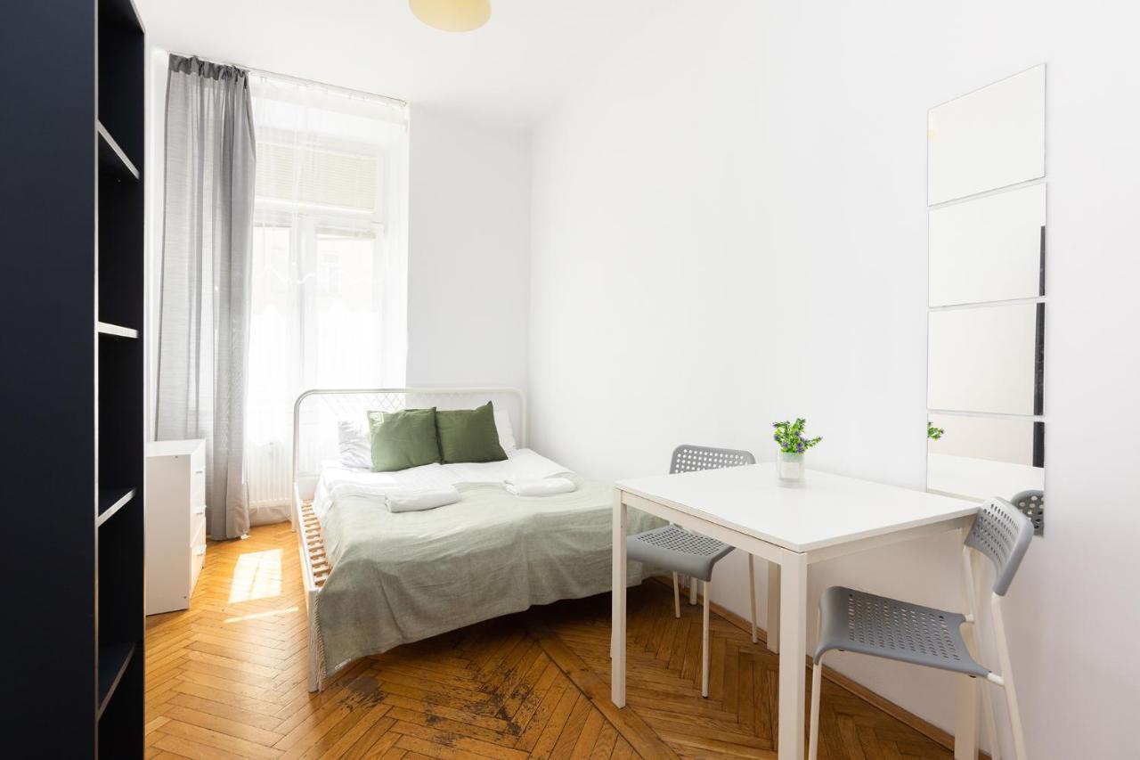 Rooms Nearto Main Square Cracovia Exterior foto